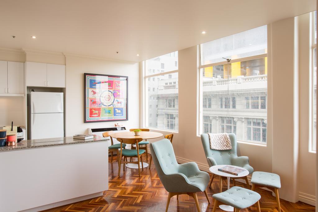 1 Exhibition Apartment Hotel Melbourne Phòng bức ảnh